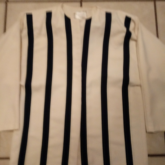 Cream and Navy Applause 3 pant and jacket suit - Picture 5 of 5